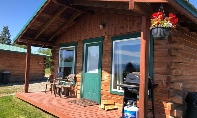 Kachemak Cabin | Glacier View Cabins - Private Studio Cabins