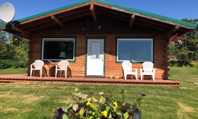 Kachemak Cottage | Glacier View Cabins - Private 2 Bedroom Cabin
