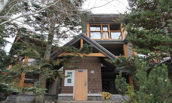Village North Condo | Glaciers Reach #39 | 2 Bedroom with Kitchen, Fireplace and Private Hot Tub