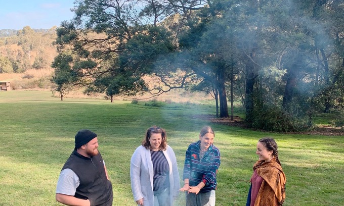 Shoreham House | Glamping at Iluka Retreat - Lakeside