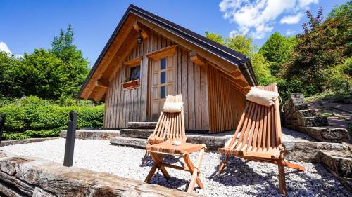 Kostel Ski Chalet | Glamping Avantura- a natural getaway by the Kolpa River