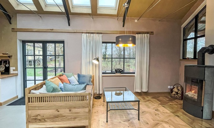 Heyda House | Glamping in der Orangerie by Interhome