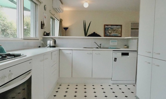 Queenscliff Villa | GLAN MOR at Queenscliff