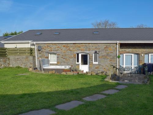 Loughor House | Glanmwrg Barn