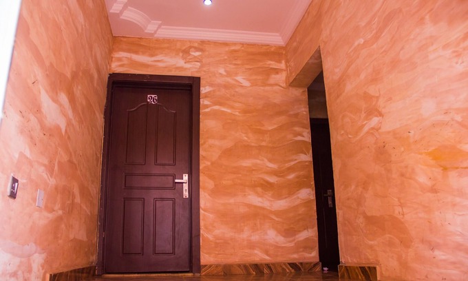 Ojokoro Hotel | Glass House Suites Annex