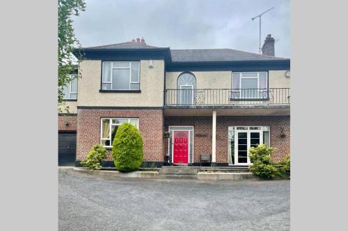 Castleblayney House | Glenmount Castleblayney