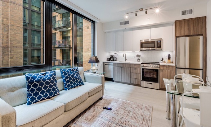 NoMa Apartment | Global Luxury Suites at Capitol Hill