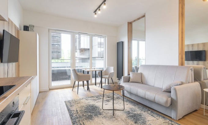 Katowice Apartment | Global Park Dreamy Studio