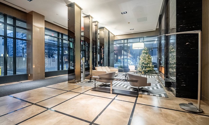 Yonge-Eglinton Apartment | GLOBALSTAY Modern Lillian St Apartments