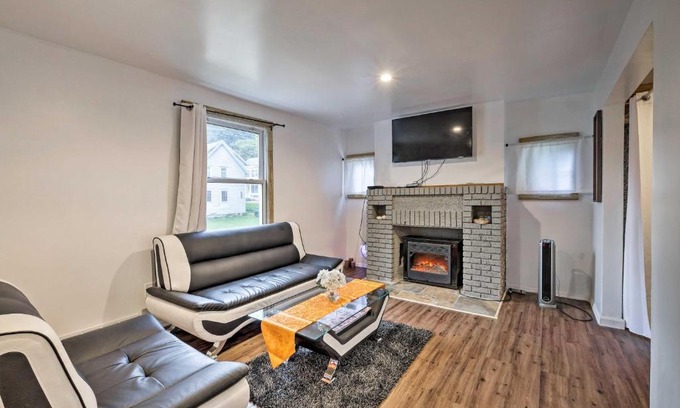 Gloversville Apartment | Gloversville Apartment with Fireplace and Essentials!