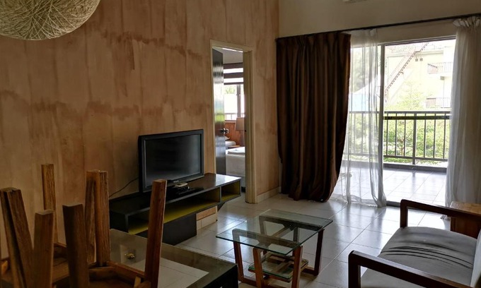 Endah House | Gold Coast Morib Apartment 2Room