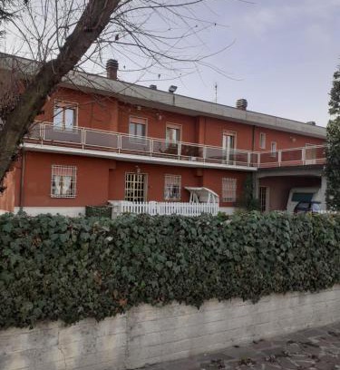 Maranello House | Gold House