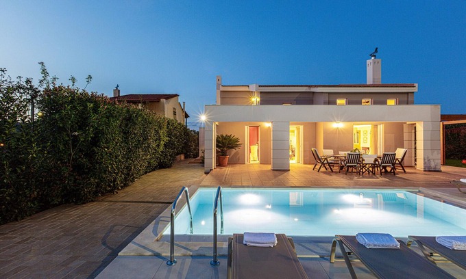 Armenoi Villa | Gold Lux villa,pool,near super market,tavern,Armeni
