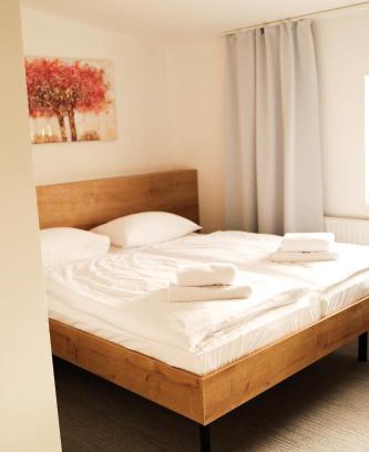 Brezineves Hotel | Golden Golem hotel & Spa