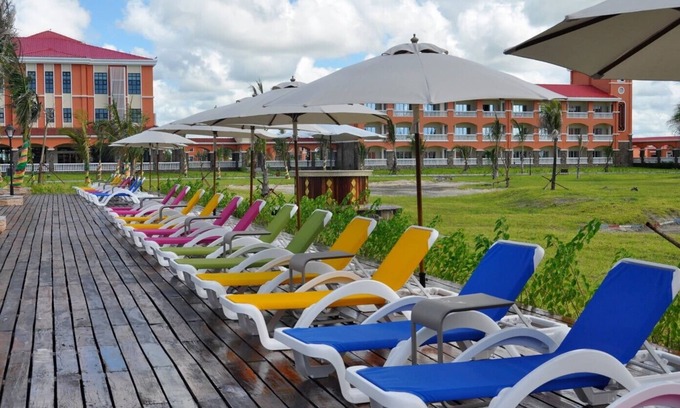 Beira Hotel | Golden Peacock Resort Hotel