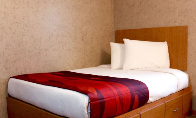 Kerrobert House | Golden Prairie Lodge - Room 41 - Golden Prairie Lodge
