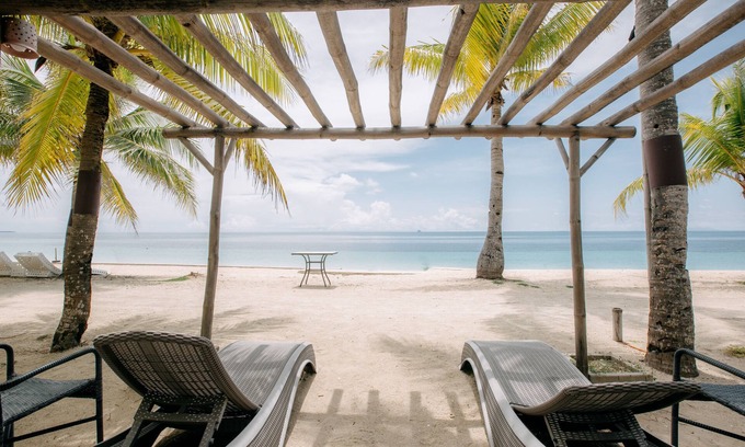 Daanbantayan Hotel | Golden Sands Destination Resorts