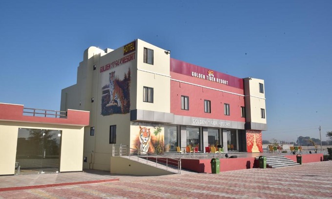 Viratnagar Hotel | Golden Tiger Resort, Sariska Highway, Jaipur, Rajasthan