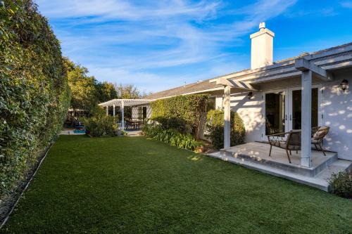 Goleta House | Goleta Getaway by AvantStay Private Backyard 1.5mi to the Beach