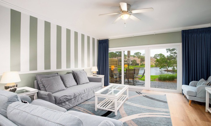 Sandestin Condo | Golf cart, newly renovated villa, pet friendly!