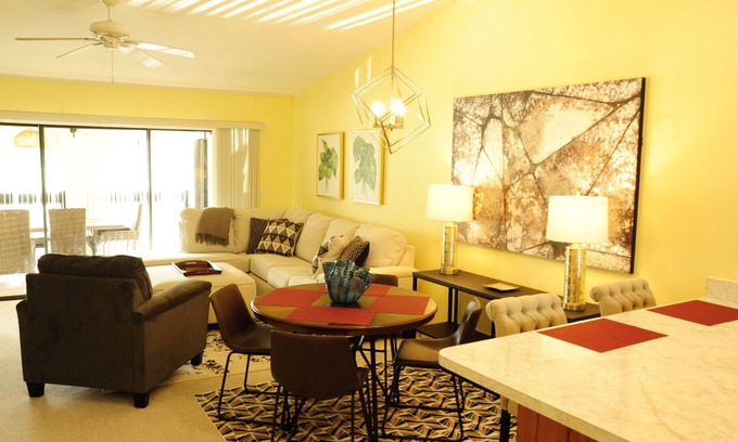 Lake Wales Condo | Golf course, pool, hot tub, and tennis courts: Lake Wales Country Club oasis
