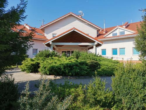 Pomocnia Hotel | Golf Hotel Lisia Polana