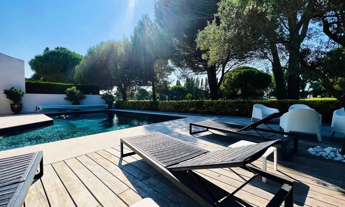 La Grande-Motte Villa | Golf Villa - Houses & Villas for 12 People