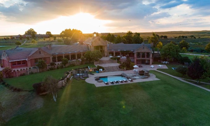 Emakhazeni Hotel | Gooderson Kloppenheim Country Estate
