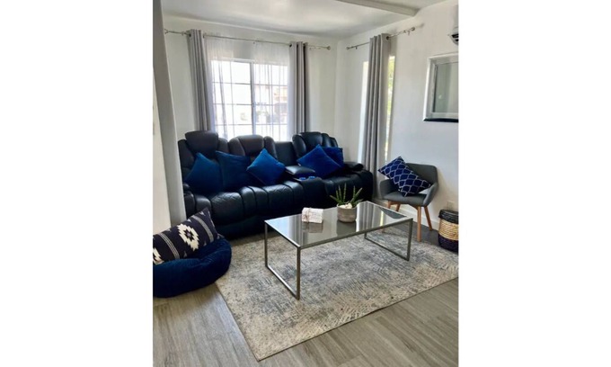 South Gate House | Gorgeous 2 bedroom 2 bath Near SoFI