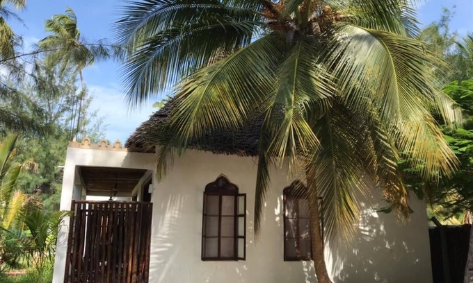 Michamvi Villa | Gorgeous garden bungalows moments to the Indian Ocean