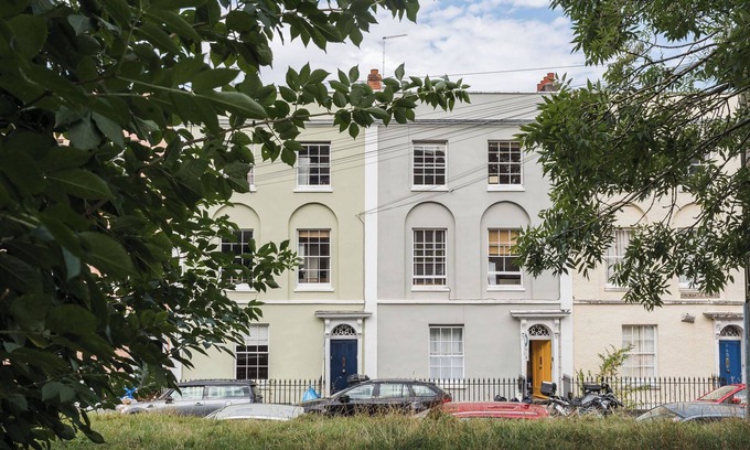 Saint Paul's Apartment | Gorgeous Garden Flat - Top Location
