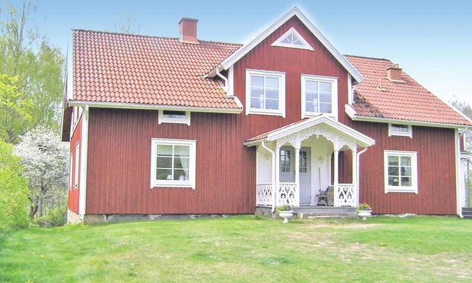 Agunnaryd House | Gorgeous home in Agunnaryd with WiFi