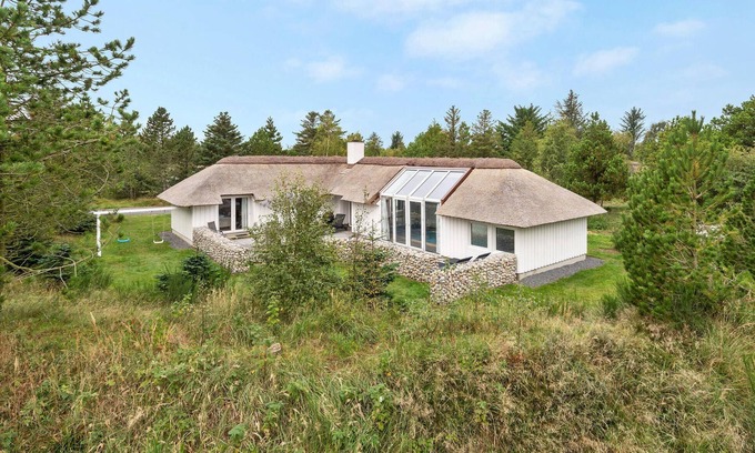 Slette Strand House | Gorgeous home in Fjerritslev with WiFi