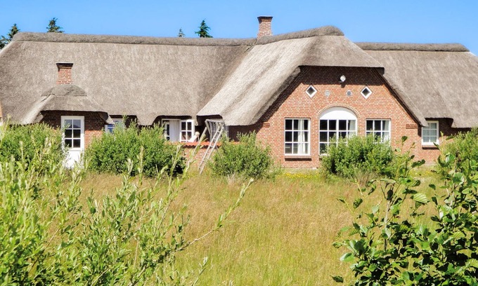 Øby House | Gorgeous home in Ulfborg with WiFi