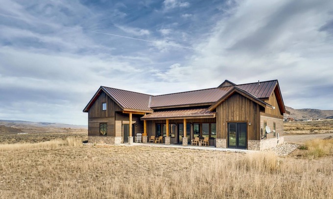 Grand County House | Gorgeous Mountain Retreat