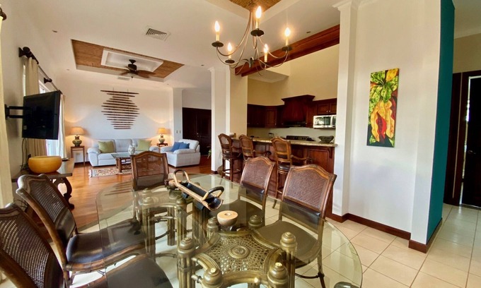 Esterillos Este Condo | Gorgeous Resort Style Luxury Accommodation in Esterillos Este