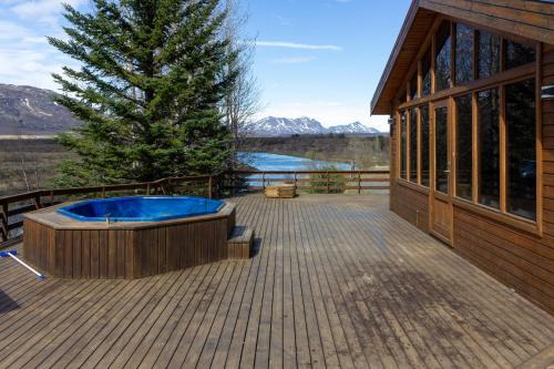 Laugarvatn Villa | Gorgeous Riverside Lodge in the South of Iceland