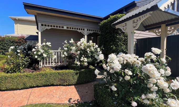 Traralgon House | Gorgeous ultra clean 3 Bedroom/2 Bathroom HomenClose to popular attractions/CBD