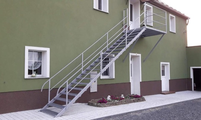 Nowogrodziec House | Gospodarstwo Agroturystyczne " GABRYSIA "