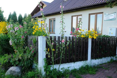 Rakow House | Gospodarstwo Agroturystyczno-Edukacyjne Gratka