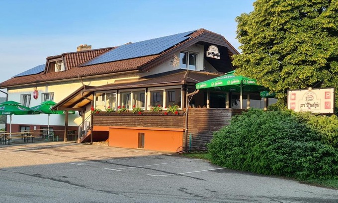 Salovci House | Gostišče pri Rudiju