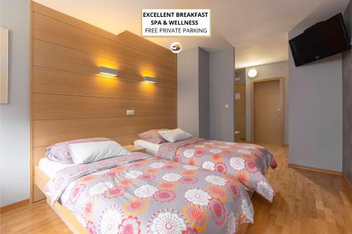 Hotavlje House | Gostilna Lipan