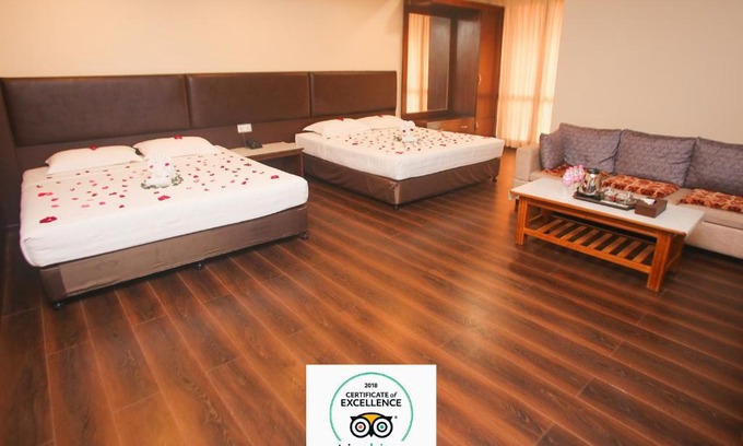 Ahlone Hotel | Grace Treasure Hotel