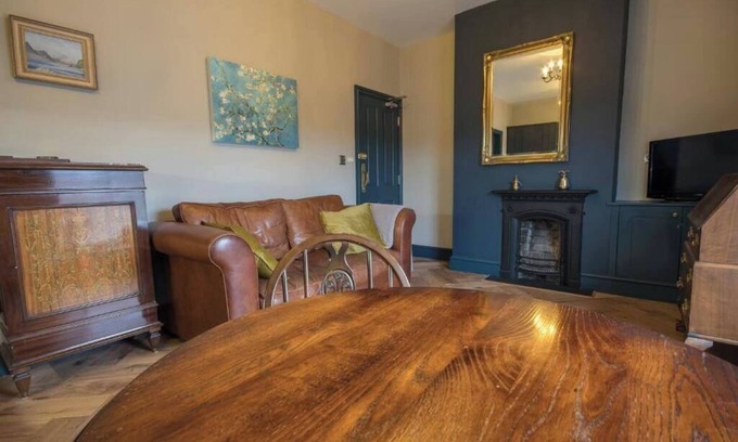 Macclesfield Apartment | Grade II Apartment Town Centre