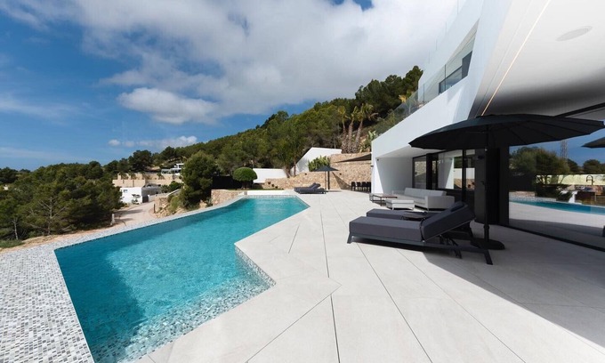 Benissa Coast Villa | Graham Holiday Rentals - Icon