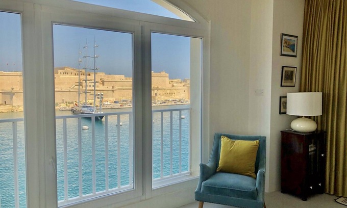 Madliena Apartment | Gran Harbour Penthouse