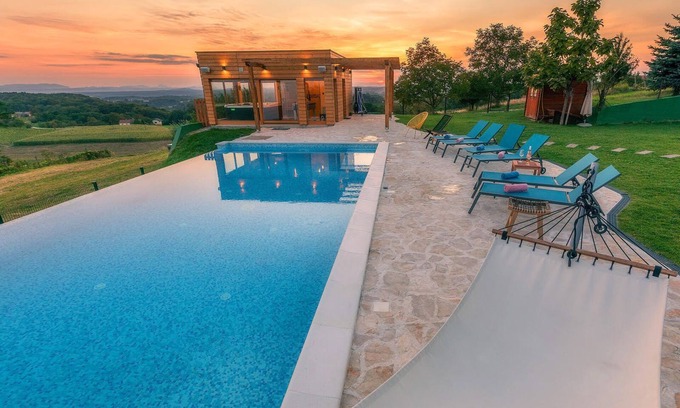 Sveti Juraj na Bregu House | Gran Vista Vacation Home