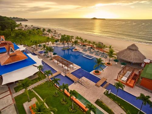 El Farallon del Chiru Resort | Grand Decameron Panama, A Trademark All Inclusive Resort