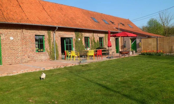 Cavron-Saint-Martin Cottage | Grand Gîte (62) with sauna & whirlpool bath -15 pers.