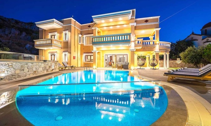Platanos Villa | Grand Olympia, Luxury, spacious indoor & outdoor area